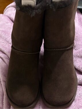 UGG Brown Boots
